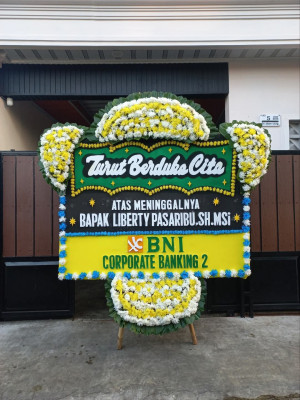 Papan Bunga Duka di Tempeh