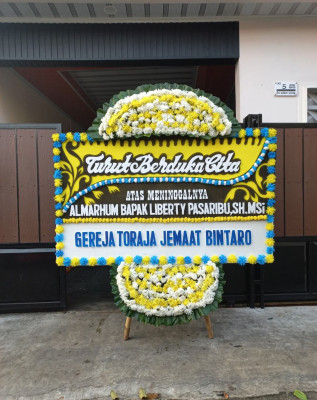 Papan Bunga Duka di Tempeh