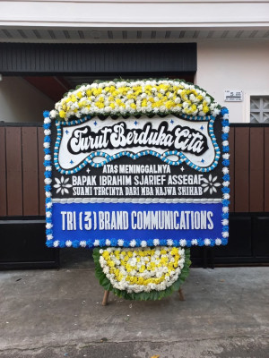 Papan Bunga Duka di Tempeh